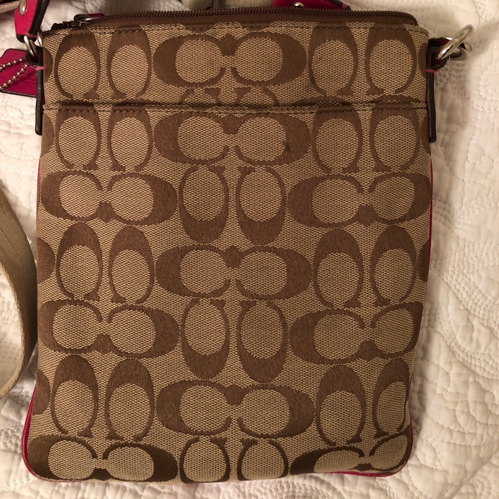 Coach Crossbody - Picture 3 of 3